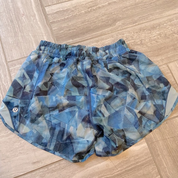 Hotty Hot Shorts - Picture 4 of 5